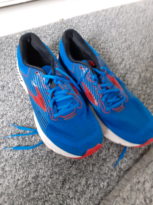 brooks transcend trainers